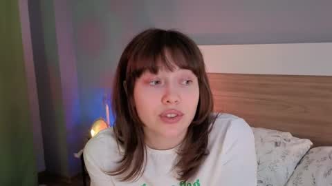 kina_ka online show from April 2026 07:25:02 PM