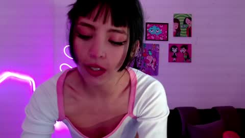 Snapshot of kind_scarlett chatting on January 2025 12:39:02 AM Kind Scarlett online show from January 2025 12:39:02 AM
