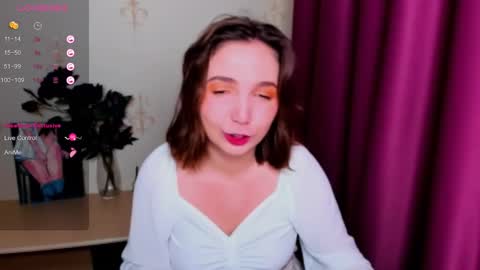 Hazel online show from September 2025 08:30:02 PM