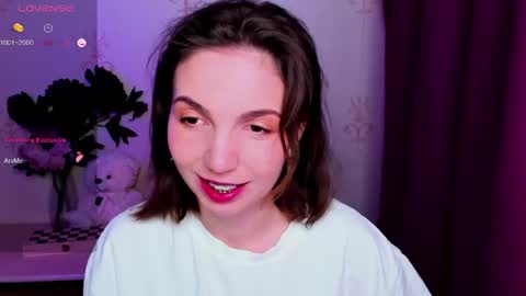 Hazel online show from April 2026 10:31:02 PM