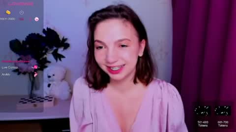 Snapshot of kindhazelhere_ chatting on April 2026 06:20:02 AM Hazel online show from April 2026 06:20:02 AM