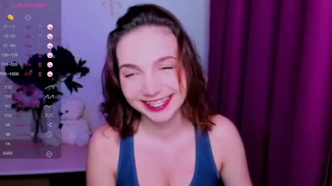 Snapshot of kindhazelhere_ chatting on May 2026 12:41:01 AM Hazel online show from May 2026 12:41:01 AM