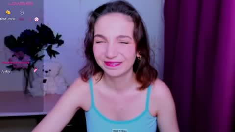 Snapshot of kindhazelhere_ chatting on May 2026 10:27:01 PM Hazel online show from May 2026 10:27:01 PM