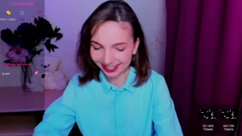 Snapshot of kindhazelhere_ chatting on May 2026 01:36:02 AM Hazel online show from May 2026 01:36:02 AM