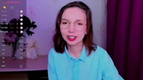 Snapshot of kindhazelhere_ chatting on June 2026 06:24:02 PM Hazel online show from June 2026 06:24:02 PM
