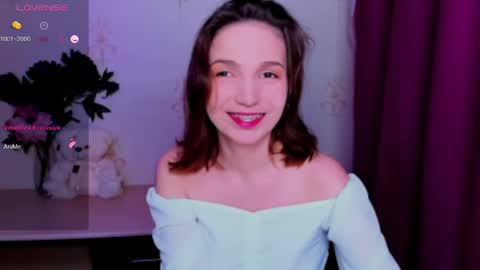Snapshot of kindhazelhere_ chatting on June 2026 01:28:02 AM Hazel online show from June 2026 01:28:02 AM