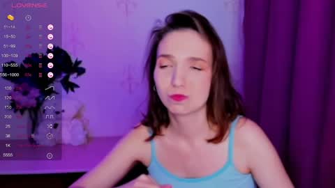 Snapshot of kindhazelhere_ chatting on June 2026 01:33:01 PM Hazel online show from June 2026 01:33:01 PM