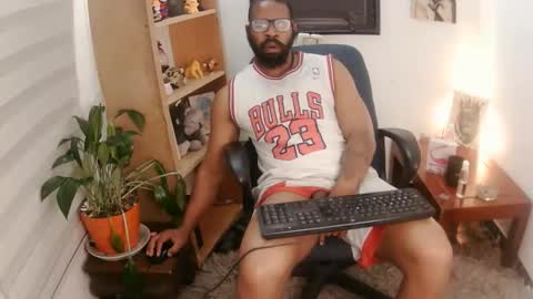 Malik  online show from November 2025 10:26:01 AM