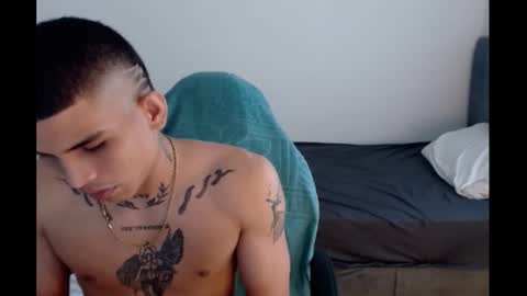 king_warlord online show from April 2026 09:52:01 PM