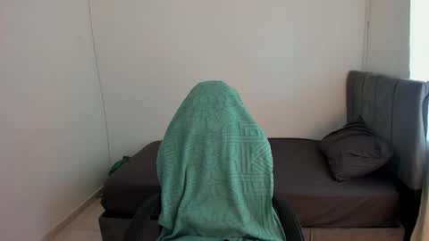 king_warlord online show from April 2026 12:39:01 PM