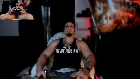 Snapshot of kingbear777 chatting on January 2025 09:16:01 PM King Bear online show from January 2025 09:16:01 PM