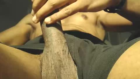 kingchrome33 online show from April 2026 10:36:01 AM