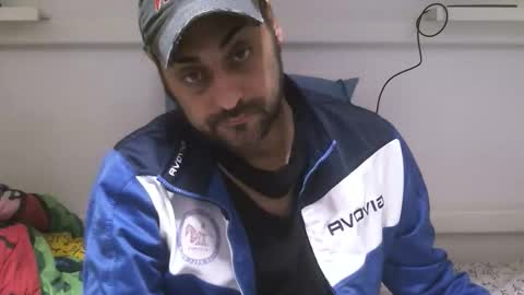  ivano corona  online show from November 2025 02:07:02 PM