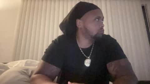Snapshot of kingdabiggest chatting on May 2026 04:51:02 AM KingDaBiggest online show from May 2026 04:51:02 AM