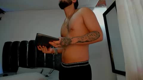 Dominic online show from March 2026 08:34:01 PM