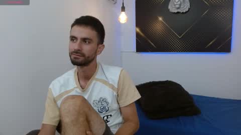 KING  online show from March 2026 07:15:01 AM