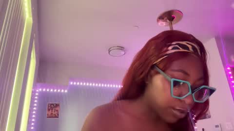 Snapshot of kingparrisjae chatting on June 2026 05:06:01 PM King Parris Jae online show from June 2026 05:06:01 PM