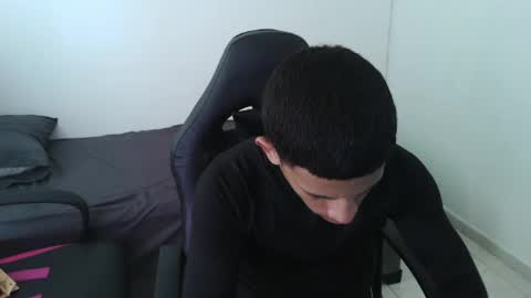 DOMINANT ALPHA KINGS online show from April 2026 10:23:02 PM