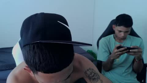 DOMINANT ALPHA KINGS online show from April 2026 07:15:02 PM