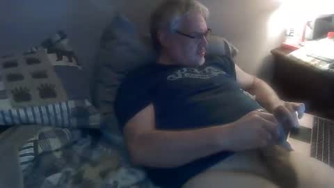 Snapshot of kingtongue10 chatting on January 2025 12:47:02 PM kingtongue10 online show from January 2025 12:47:02 PM