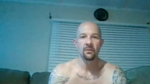 Snapshot of kinkster615 chatting on June 2026 01:14:02 AM Kinkster online show from June 2026 01:14:02 AM