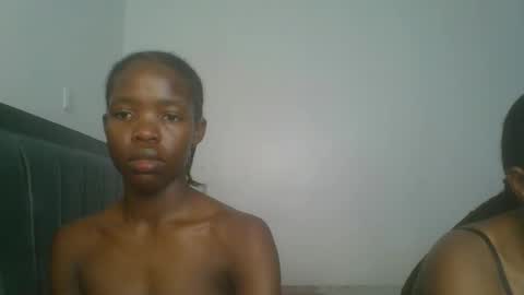 Snapshot of kinky_aria chatting on October 2025 05:23:02 PM kinky_aria online show from October 2025 05:23:02 PM