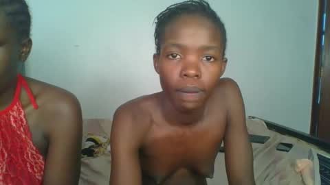 kinky_aria online show from October 2025 05:48:02 AM