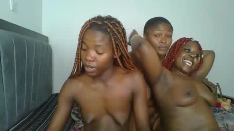 kinky_aria online show from November 2025 11:32:02 PM