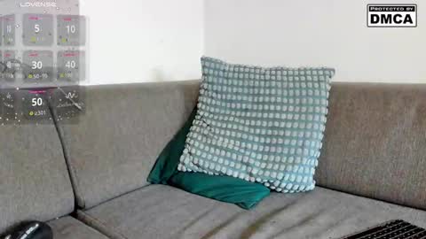 Snapshot of kinky_spidey chatting on February 2026 01:14:02 PM kinky_spidey online show from February 2026 01:14:02 PM