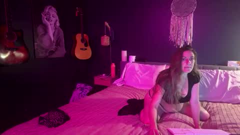 Kinkyblinders online show from October 2025 08:04:02 AM