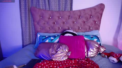  Sara  online show from December 2024 07:11:02 AM