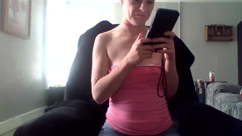 Snapshot of kinkykayla97 chatting on December 2024 06:06:01 PM daddysprincess online show from December 2024 06:06:01 PM