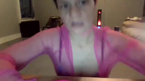 Snapshot of kinkykayla97 chatting on December 2024 12:12:01 AM daddysprincess online show from December 2024 12:12:01 AM