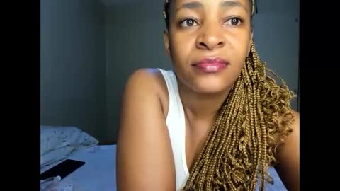 Snapshot of kinkylyla chatting on February 2025 10:59:02 AM Kinky online show from February 2025 10:59:02 AM