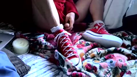 KinkySneakerGirl online show from April 2026 02:10:02 PM