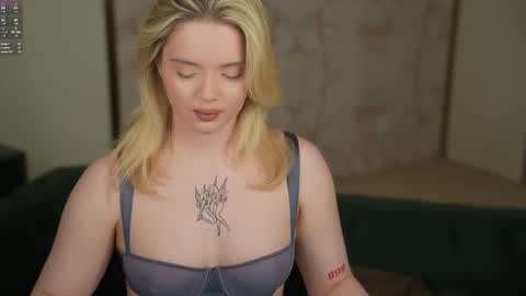 Sweet girls online show from February 2025 03:33:02 AM