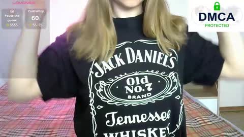 Kira online show from February 2025 08:01:01 AM