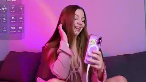 Kira Briis online show from July 2026 07:05:02 PM