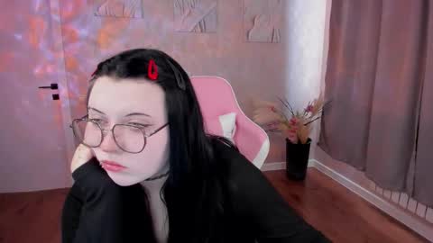 kira online show from March 2026 01:10:02 AM