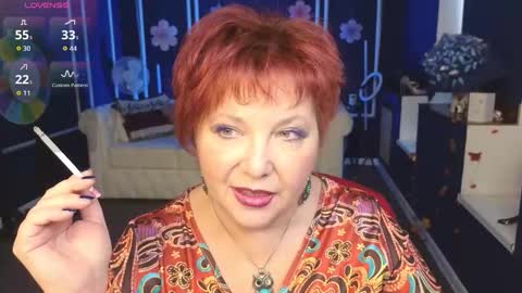 Kira Kennet online show from November 2025 09:59:01 AM