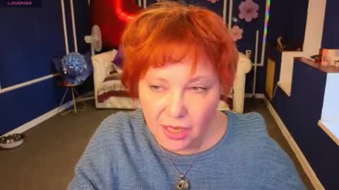 Kira Kennet online show from April 2026 12:33:01 PM