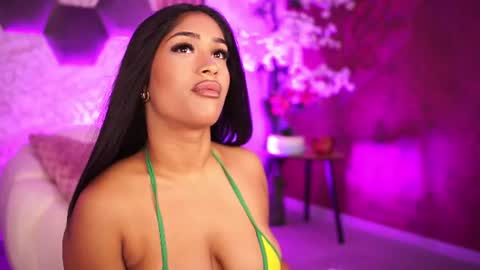 Snapshot of kira_krush chatting on August 2026 04:23:02 AM kira krush online show from August 2026 04:23:02 AM