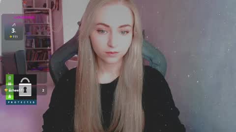 Snapshot of kira_love_sleep chatting on May 2026 04:23:01 PM you know thumb up me please its important online show from May 2026 04:23:01 PM