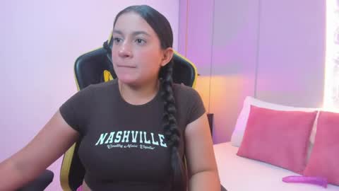 Snapshot of kira_relish chatting on May 2026 11:05:02 AM K I R A online show from May 2026 11:05:02 AM