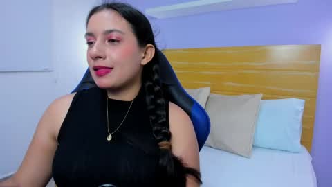 Snapshot of kira_relish chatting on May 2026 01:56:01 AM K I R A online show from May 2026 01:56:01 AM