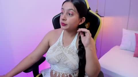 Snapshot of kira_relish chatting on June 2026 11:23:01 AM K I R A online show from June 2026 11:23:01 AM
