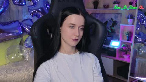 Kira    online show from December 2024 02:43:01 AM