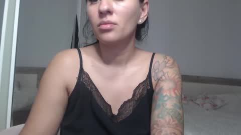 Snapshot of kiramaes chatting on November 2025 07:52:02 AM kiramaes online show from November 2025 07:52:02 AM