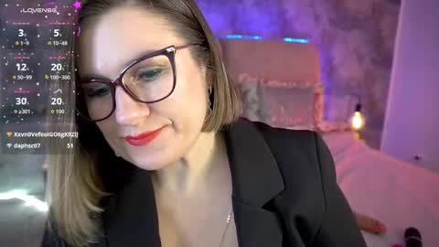 Kira online show from March 2026 09:32:02 PM