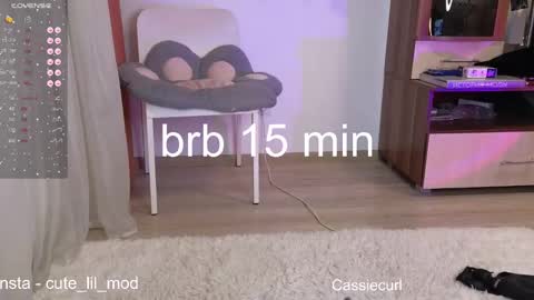 Kira cute online show from February 2025 07:02:01 PM